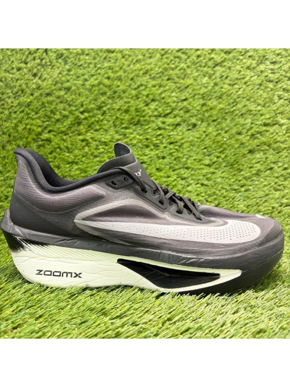 Nike Zoom Fly 6 Mens Size 9.5 Black Gray White Athletic Running Shoes Sneakers